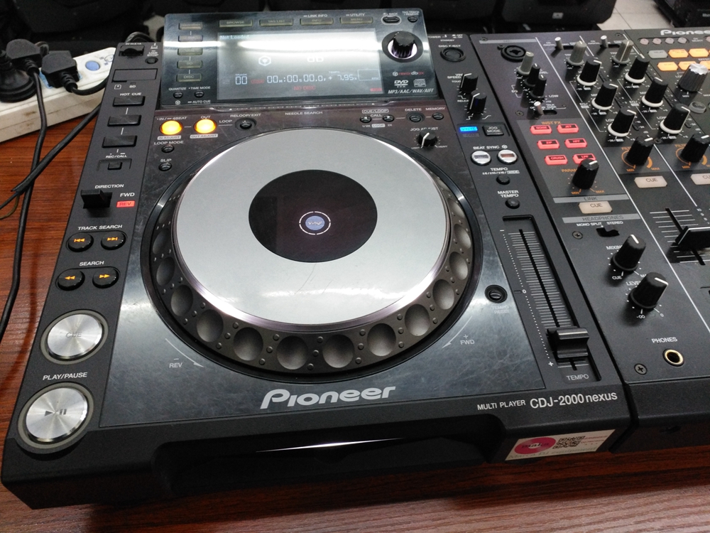 二手先锋cdj2000nxs打碟机 先锋djm2000nxs混音台套装